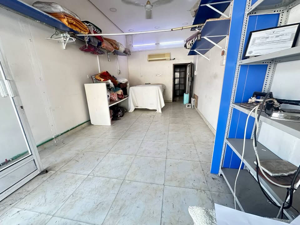 Manama, Shops, BHD 170,  𝐌𝐚𝐡𝐨𝐨𝐳:- 𝐒𝐞𝐦𝐢-𝐅𝐮𝐫𝐧𝐢𝐬𝐡𝐞𝐝 𝐒𝐡𝐨𝐩 𝐅𝐨𝐫 