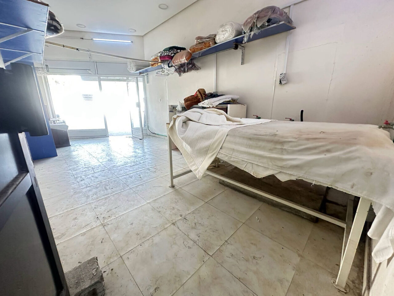 Manama, Shops, BHD 170,  𝐌𝐚𝐡𝐨𝐨𝐳:- 𝐒𝐞𝐦𝐢-𝐅𝐮𝐫𝐧𝐢𝐬𝐡𝐞𝐝 𝐒𝐡𝐨𝐩 𝐅𝐨𝐫 