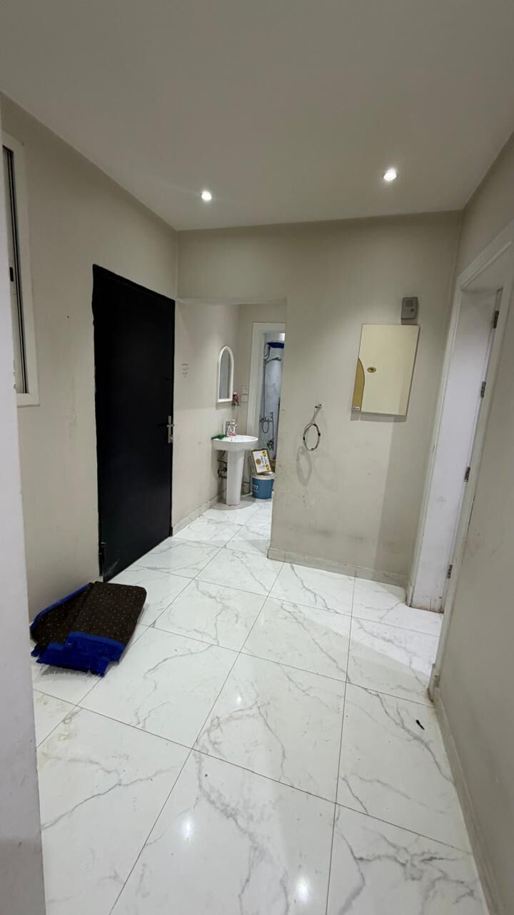 Al Batha, Apartments, Flats, Houses & Villas, SAR 2000/month,  2 BR,  2 BHK Flat (2 Bathroom) New Building On 1st Floor,Parking Available Rent-2000 SAR/Month