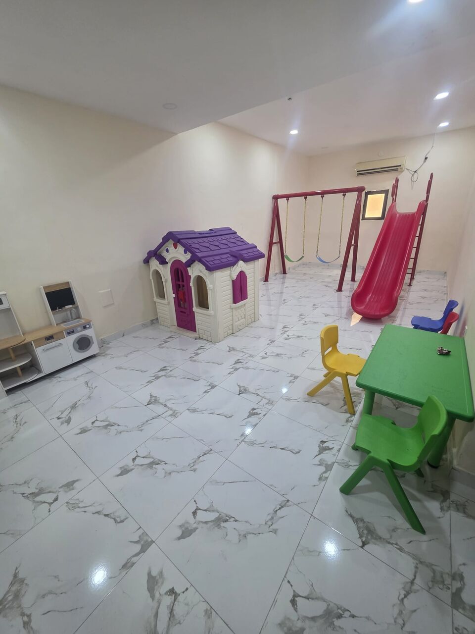 Gudaibiya, Apartments, Flats, Houses & Villas, BHD 360/month,  Furnished,  2 BR,  Fully Furnished Flat For Rent In Gudaibiya With EWA Backside Of BBK Bank
