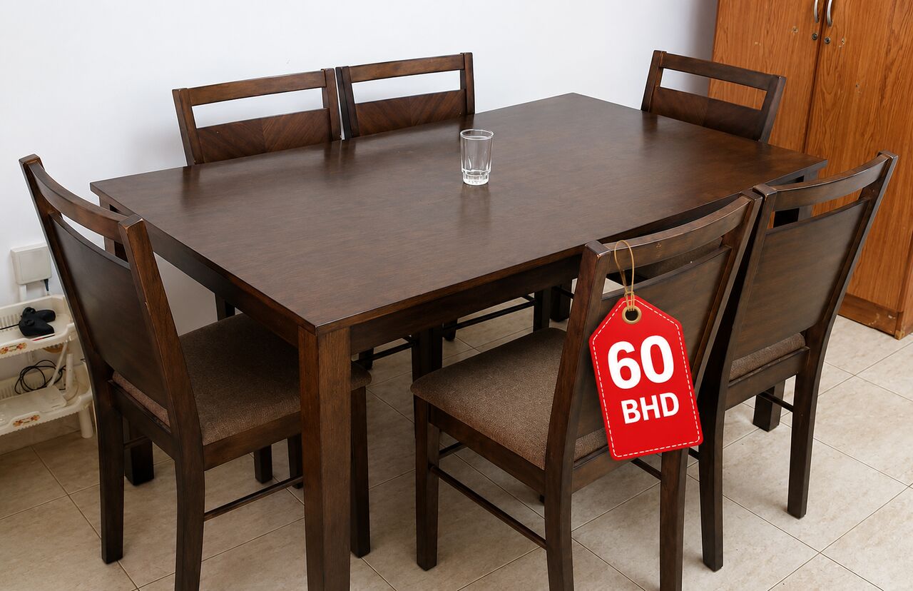 Mahooz, Furniture, BHD 60,  Dining Table With 6 Chairs For Sale