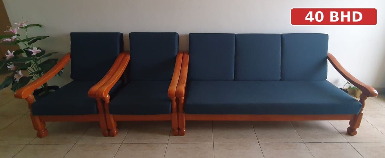 Mahooz, Furniture, BHD 40,  Sofa 3+1+1 Seater