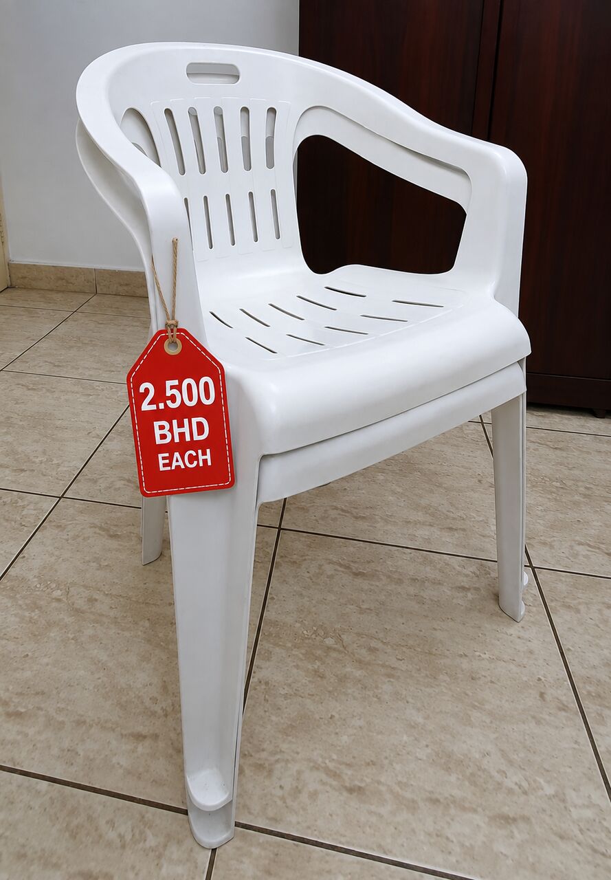 Mahooz, Furniture, BHD 2,  Plastic Chair