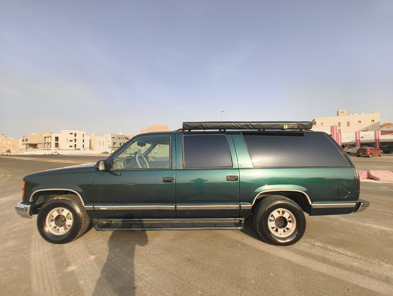 Jeddah, Vehicles, Cars & Trucks , SAR 8500,  GMC Suburban,  1997,  Automatic,  217000 KM,    &ndash; Classic &ndash; Excellent Engine & Gear &ndash; 8,500 SAR