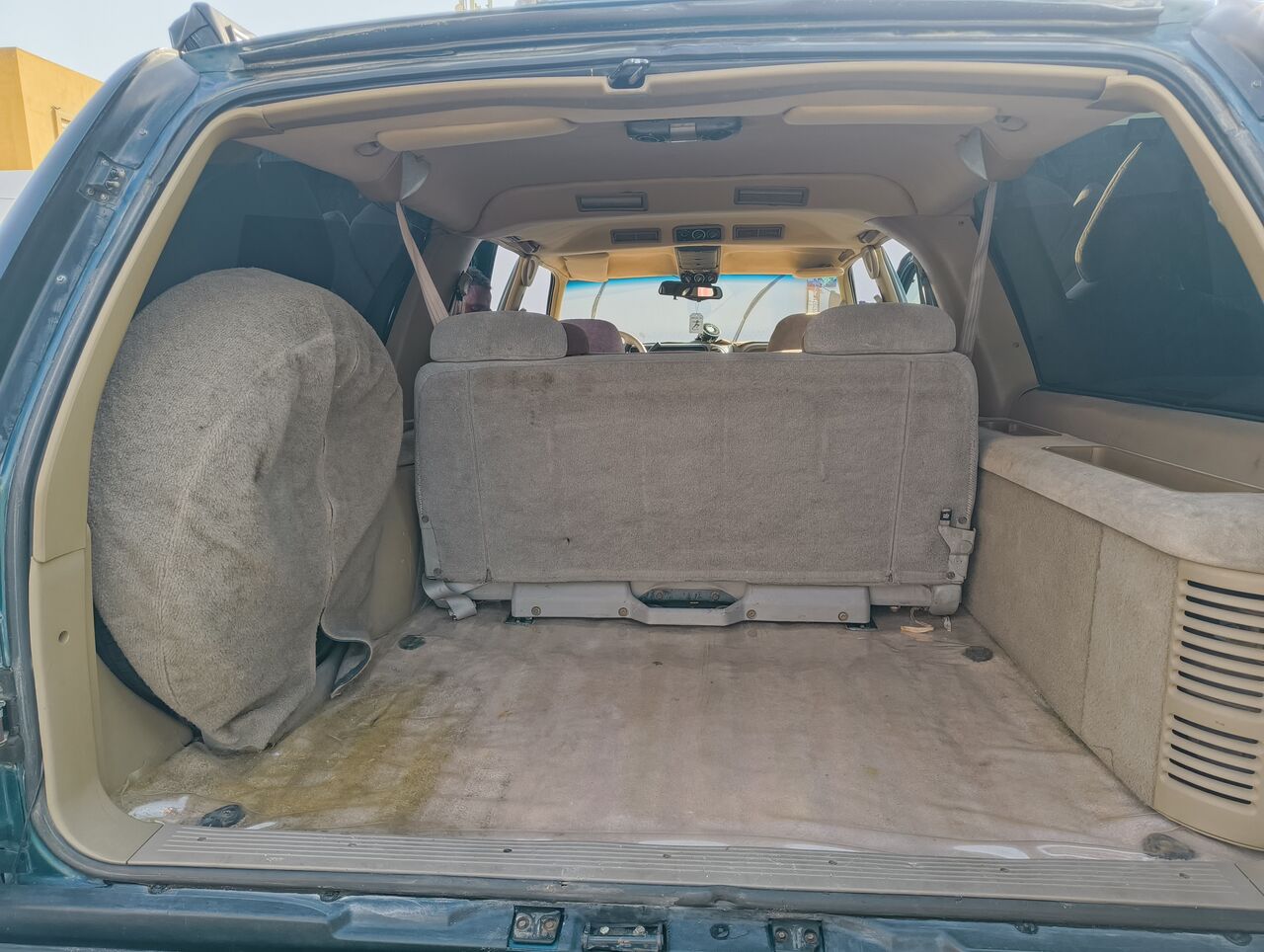 Jeddah, Vehicles, Cars & Trucks , SAR 8500,  GMC Suburban,  1997,  Automatic,  217000 KM,    &ndash; Classic &ndash; Excellent Engine & Gear &ndash; 8,500 SAR