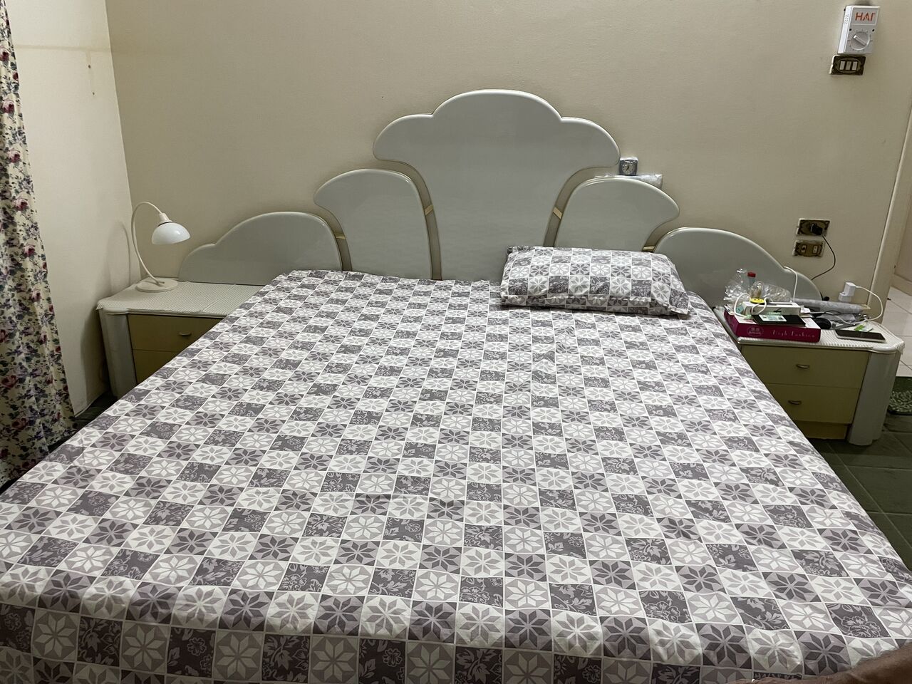 Jeddah, Furniture, SAR 600,  Bedset For Sale