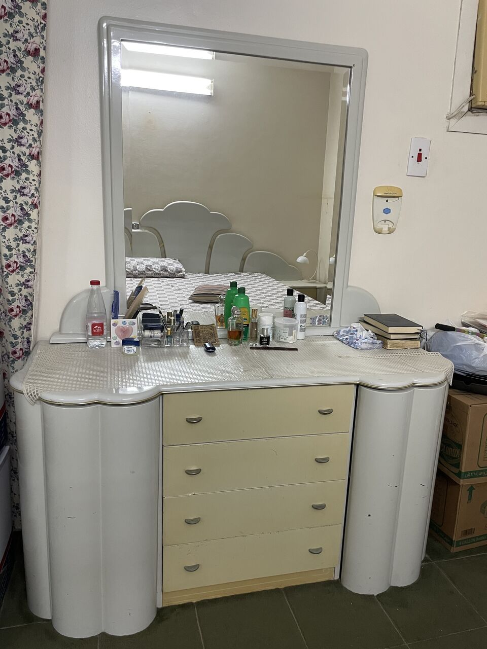 Jeddah, Furniture, SAR 600,  Bedset For Sale