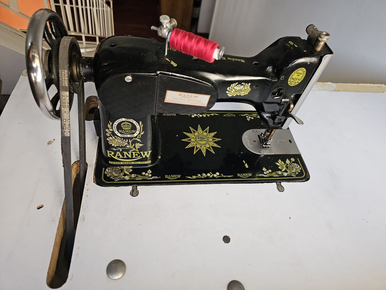 Umm Al Hassam, Industrial Machinery, BHD 70,  Ranew 130 DX-1300 Industrial Sewing Machine + Table
