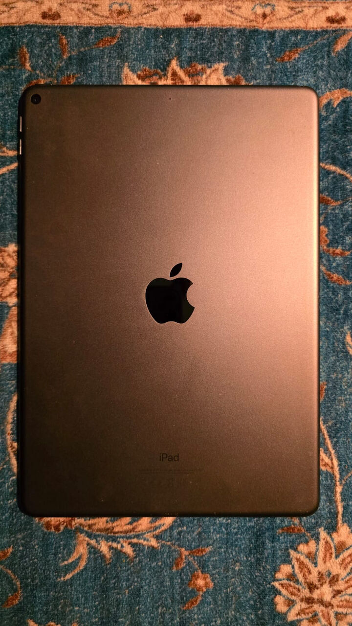 Riyadh, Tablet Computers, SAR 2500,  IPad Pro, IPad And IPhone 13