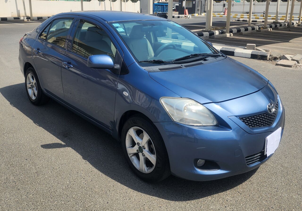 Jeddah, Vehicles, Cars & Trucks , SAR 15000,  Toyota Yaris Sedan,  2010,  Manual,  153600 KM,