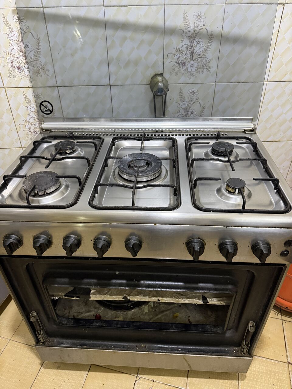 Hara, Household Items, SAR 400,  Cooking Range For Urgent Sale
