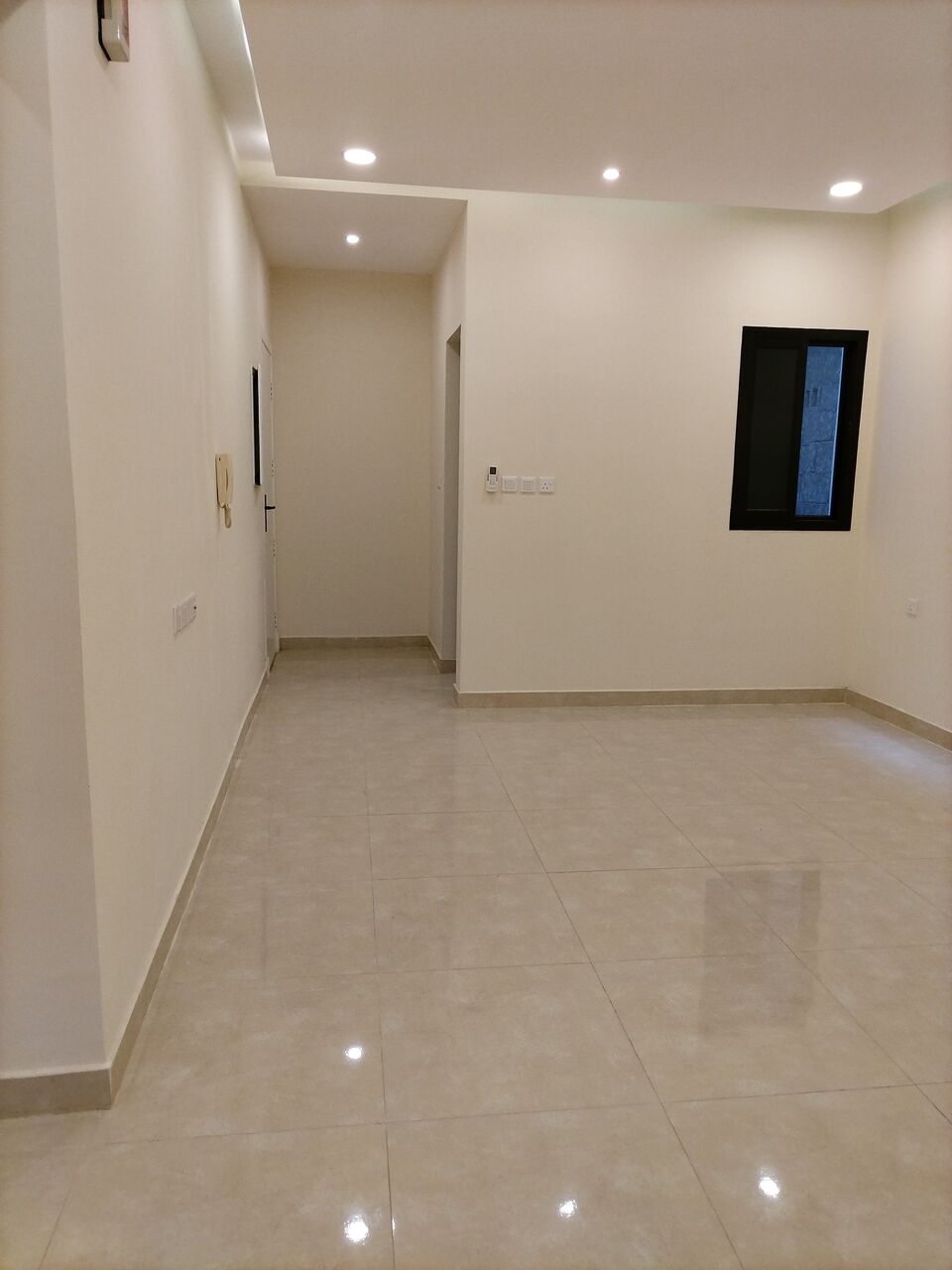 Khobar, Apartments, Flats, Houses & Villas, SAR 22600/year,  2 BR,  Family Apartment For Rent (Two Rooms, Two Bathrooms, Air-conditioned Kitchen, Split Passen