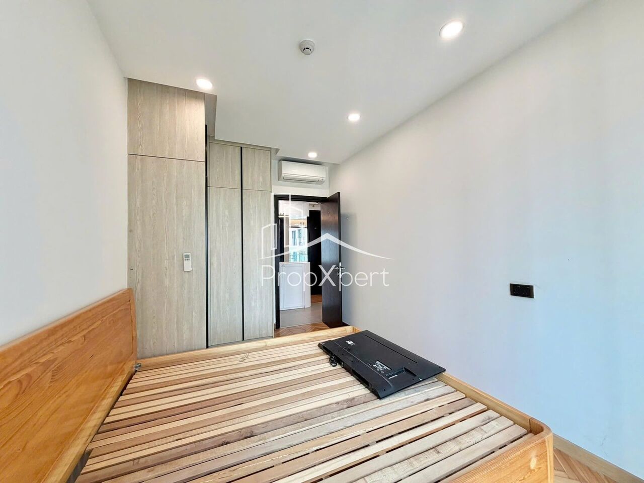 Ho Chi Minh City, Apartments, Flats, Houses & Villas, VND 35000000/month,  Furnished,  3 BR,  107 Sq. Meter,  Rare Find | FOR RENT | 3 Bedroom Apartment | Feliz En Vista | 107sqm