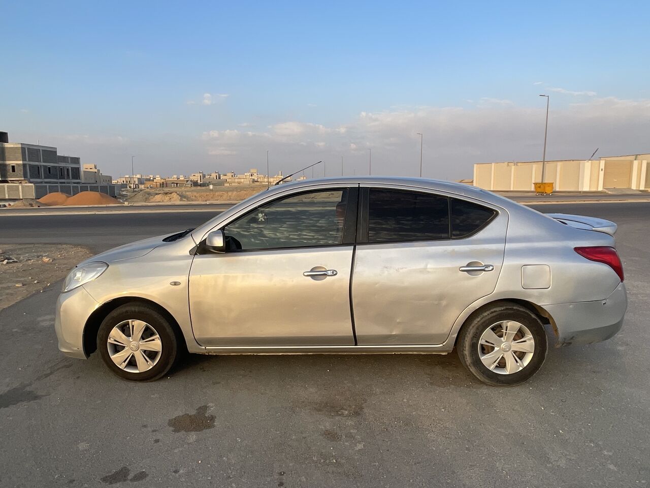 Al Janadriyah, Vehicles, Cars & Trucks , SAR 15000,  2014,  2014,  Automatic,  470 KM,  للبيع صني  قير توماتيك