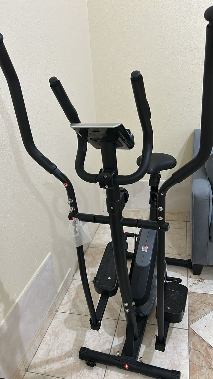 Jeddah, Health & Beauty Items, SAR 600,  EXERCISE MAGNETIC  BIKE / CYCLE   SKYLAND 1563