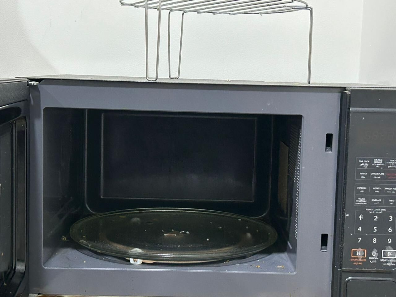Jeddah, Appliances, SAR 350,  MICRO WAVE  OVEN - 25 LITER WITH  GRILL  TOSHIBA