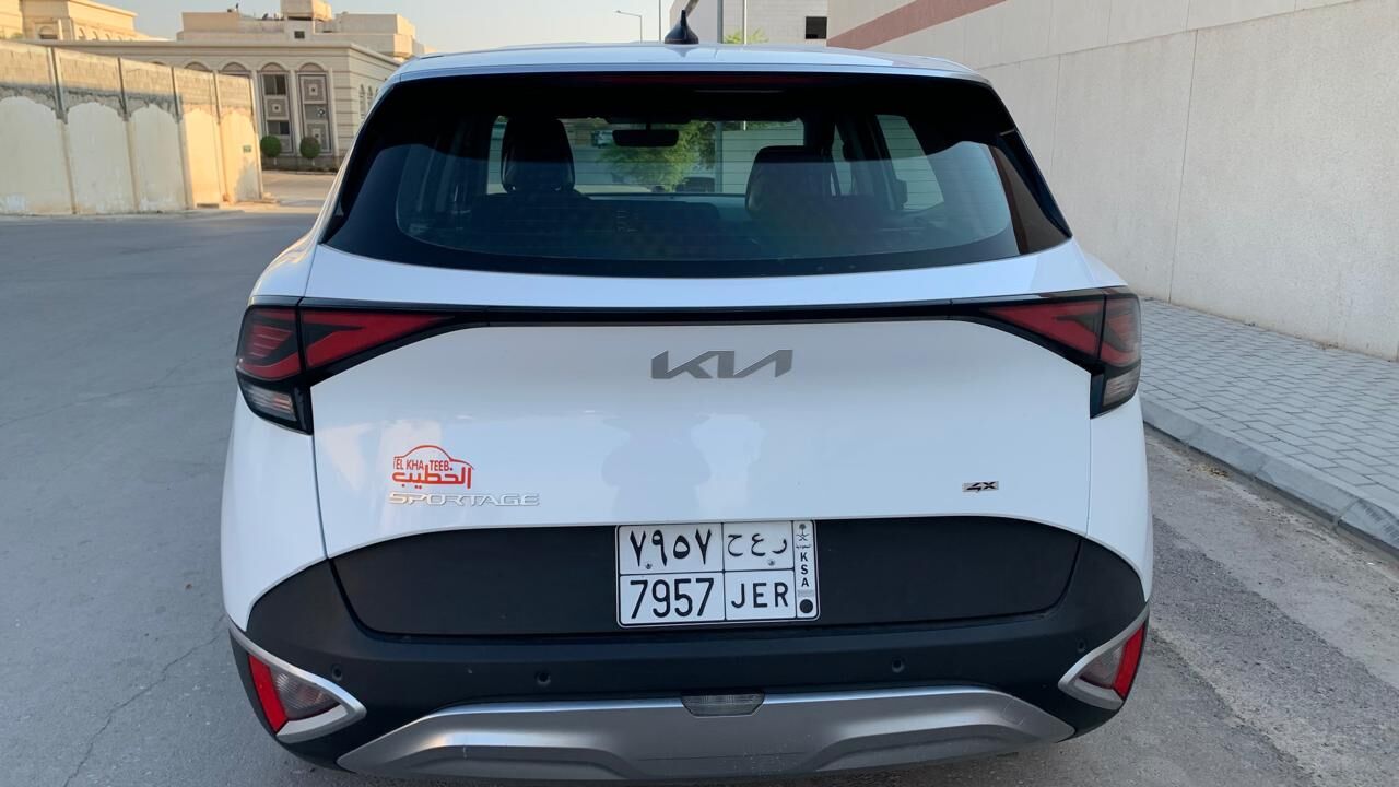 Riyadh, Vehicles, Cars & Trucks , SAR 63500,  KIA SPORTAGE 4X,  2024,  Automatic,  190 KM,  MID OPTION 4X4 2,O ORIGINAL CONDITION 3
