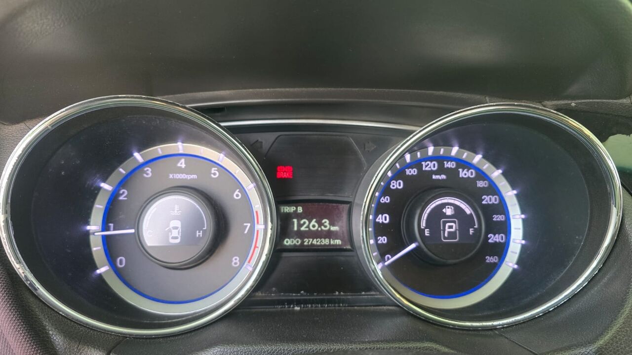 Riyadh, Vehicles, Cars & Trucks , SAR 22000,  Hyundai Sonata,  2011,  Automatic,  274000 KM,  Sonata