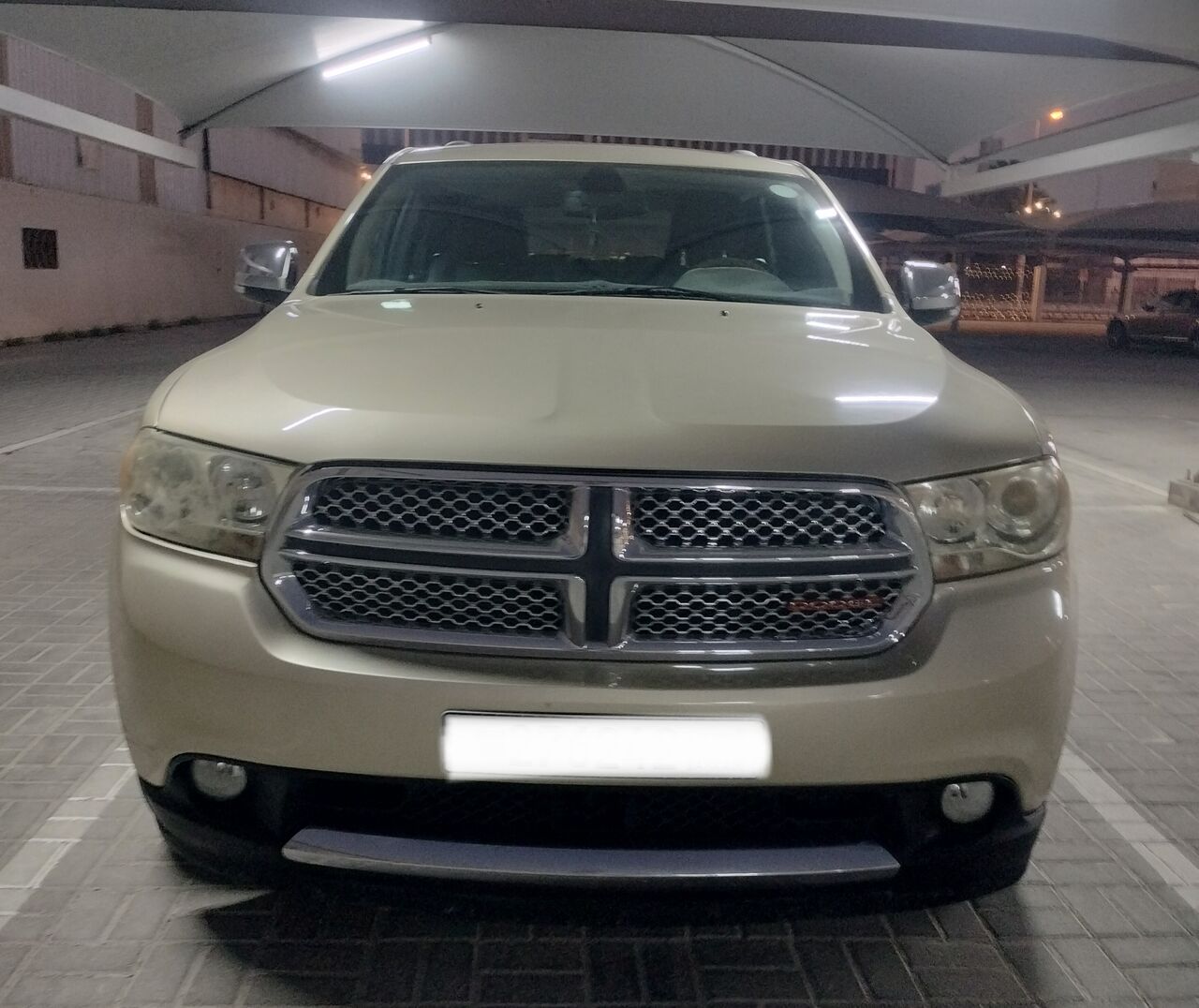 Salmaniya, Vehicles, Cars & Trucks , Dodge Durango,  2011,  Automatic,  100000 KM,    ( V8 Full Option  7 Seater)