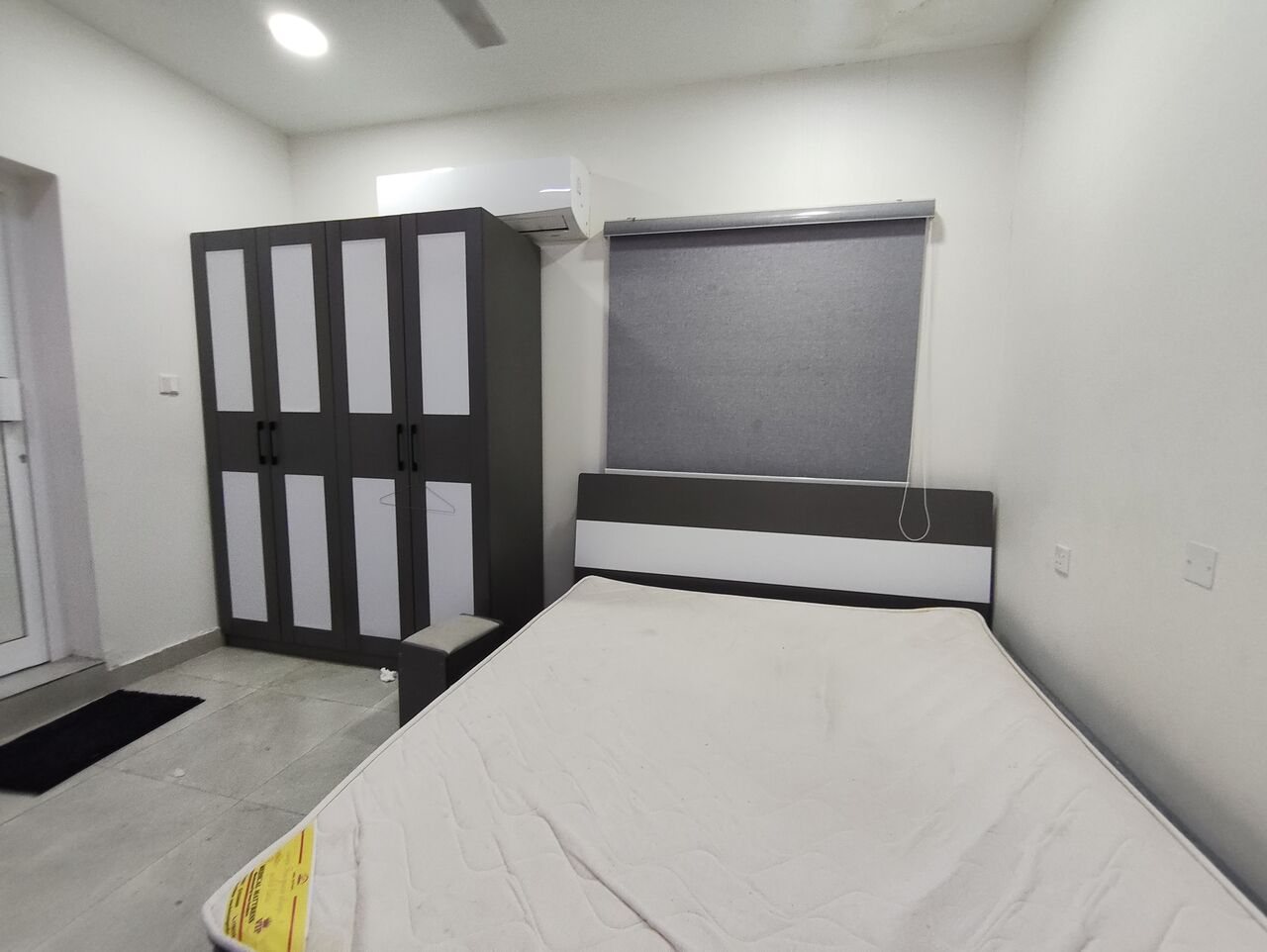 Diraz, Apartments, Flats, Houses & Villas, BHD 150/year,  1 BR,  Diraz Highway:- Furnished Studio Flat On Rent With Unlimited Ewa..