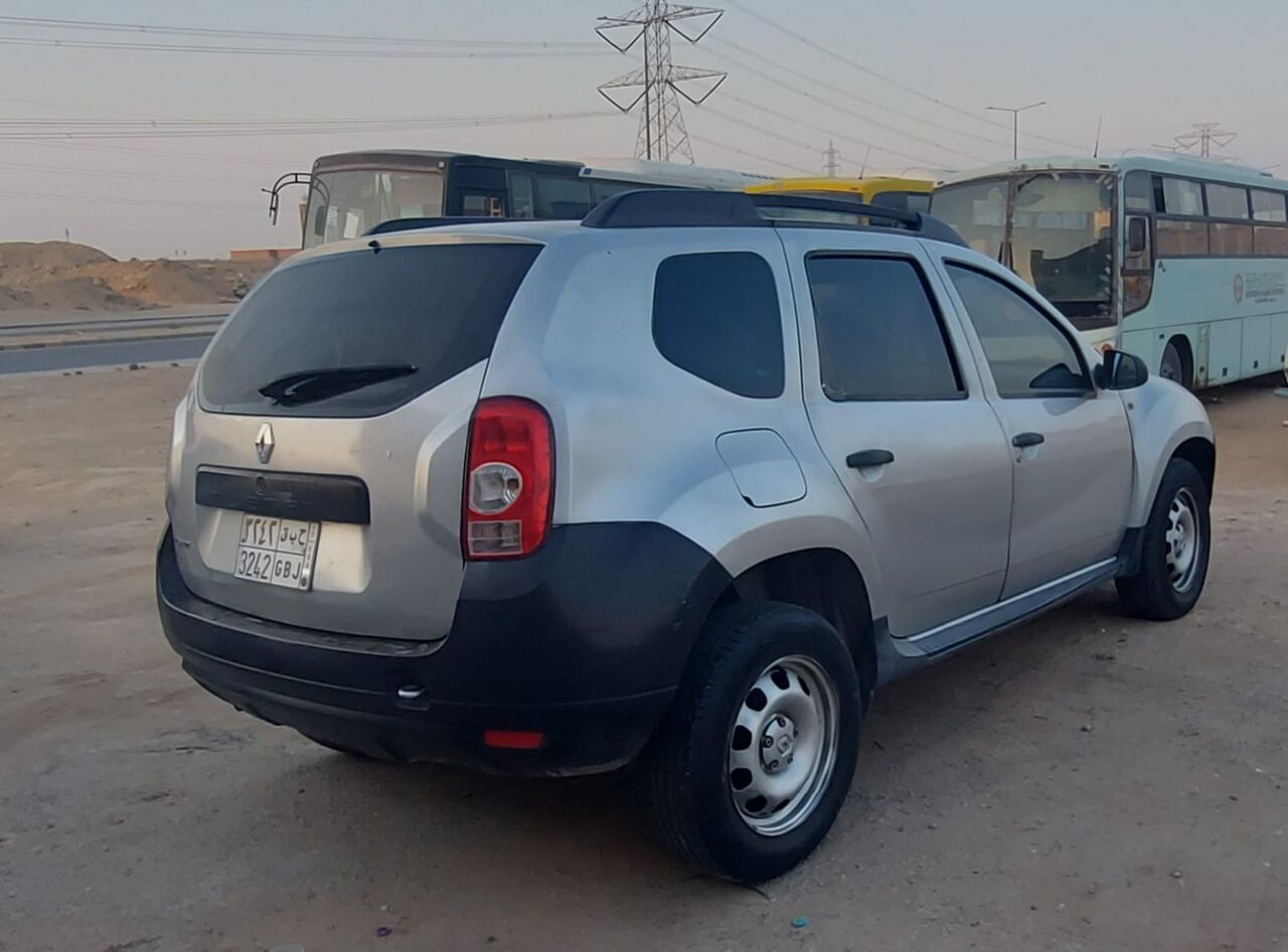Riyadh, Vehicles, Cars & Trucks , SAR 15000,  Renault Duster,  2014,  Automatic,  201136 KM,