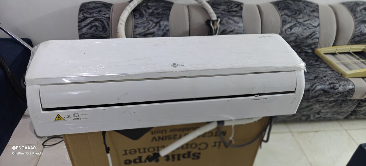 Riyadh, Air Conditioners, SAR 1400,  Split AC MTC Inverter 22,000 BTU (Like New)