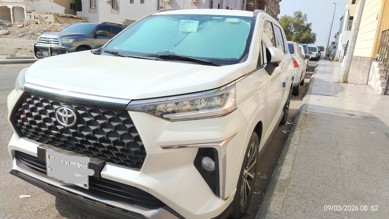 Al Nazlah Al Yamaniyah, Vehicle Lease Transfer, SAR 10000,  ***Lease Transfer*** Toyota Veloz 2024 Pearly White. Odo 79k+ Monthly 1615 Riyal 22month P