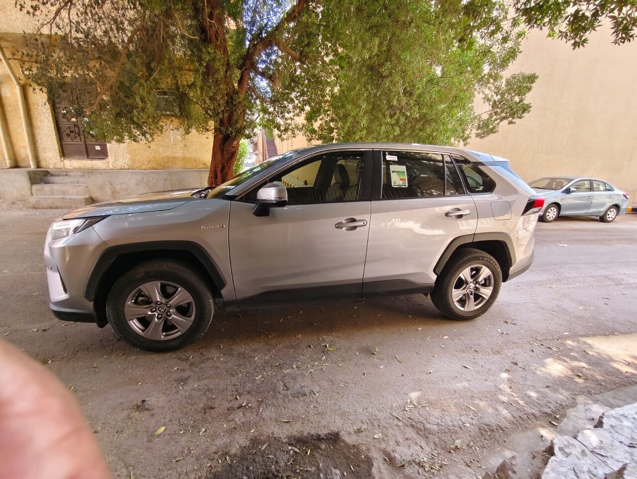 Riyadh, Vehicles, Cars & Trucks , SAR 105000,  Toyota RAV4 Hybrid,  2024,  Automatic,  42000 KM,    (LE 4X4 HEV)