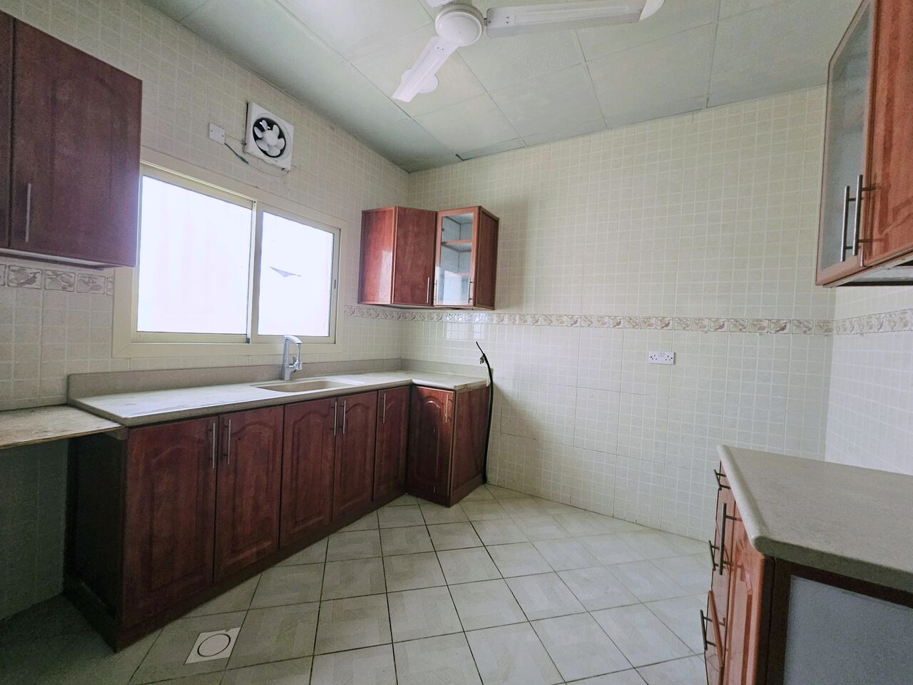 Busaiteen, Apartments, Flats, Houses & Villas, BHD 200/year,  2 BR,  Al Busaiteen City/High Apartment For Rent