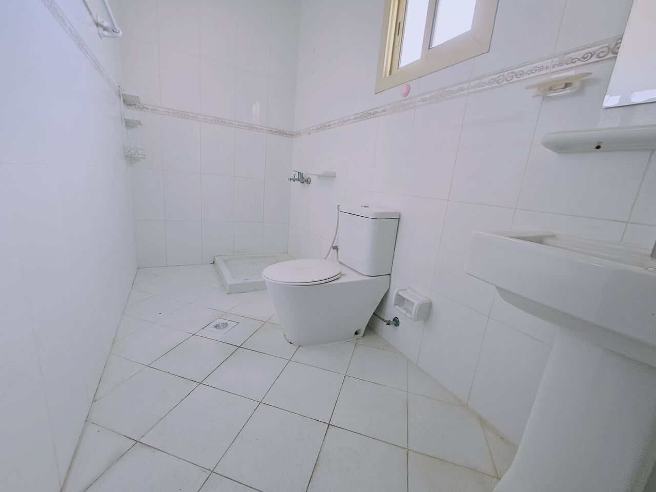 Busaiteen, Apartments, Flats, Houses & Villas, BHD 200/year,  2 BR,  Al Busaiteen City/High Apartment For Rent