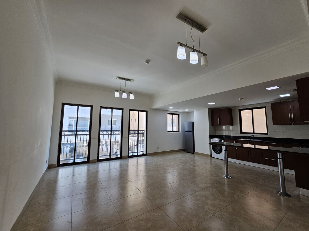 Hidd, Apartments, Flats, Houses & Villas, BHD 230/year,  2 BR,  Al Hidd City / High End Apartment For Rent With Air Conditioning Including Electricity Wit