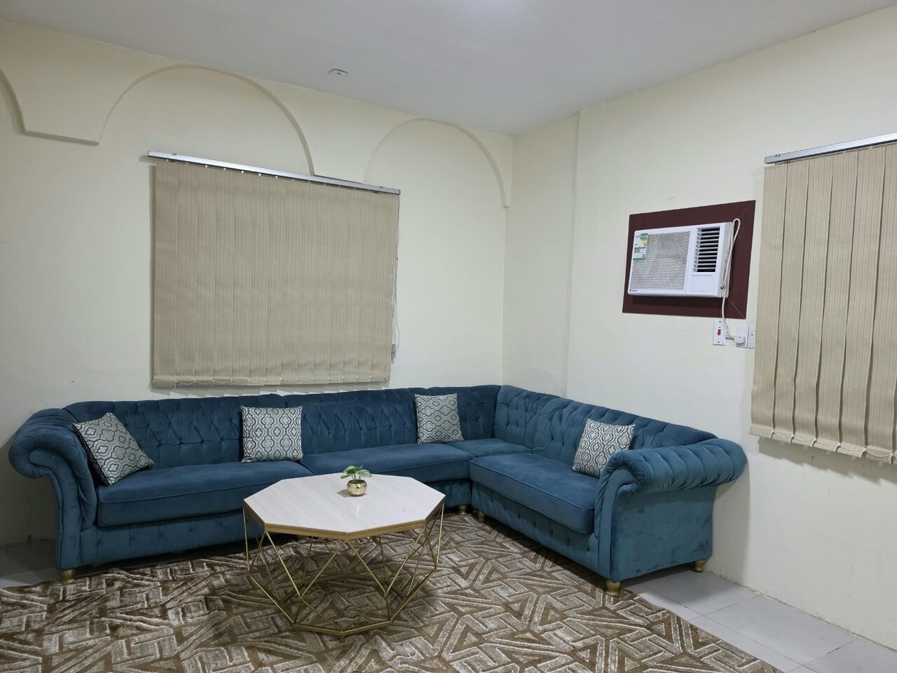 Khobar, Furniture, SAR 550,  7 Seater Sofa Set