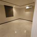 SAR 32000/year,  5 BR,  SAR 32000/Year, 5 Rooms, Apartment With Air Condition And Kitchen