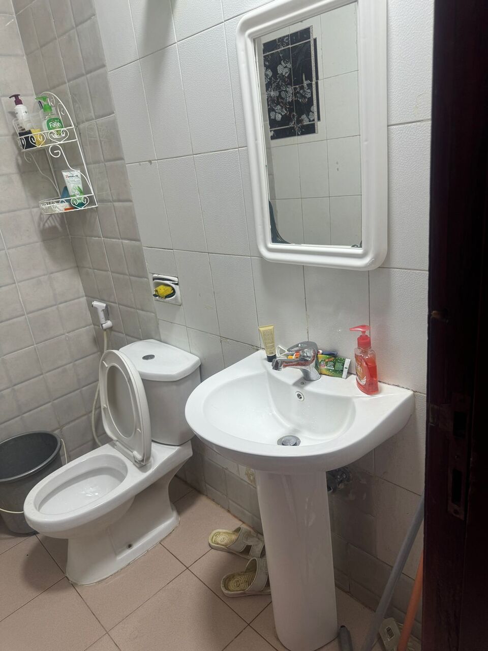 Manama, Bedspace For Rent, BHD 60/month,  Furnished Bed Space (Kerala/Thamil Executive People Only)Kims