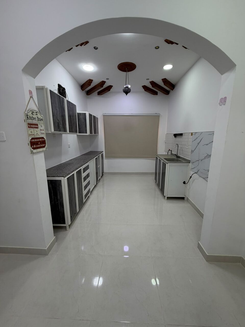 Kabul, Apartments, Flats, Houses & Villas, AFN 250/year,  150 Sq. Meter,  يتوفر شقة للإيجار في الدير