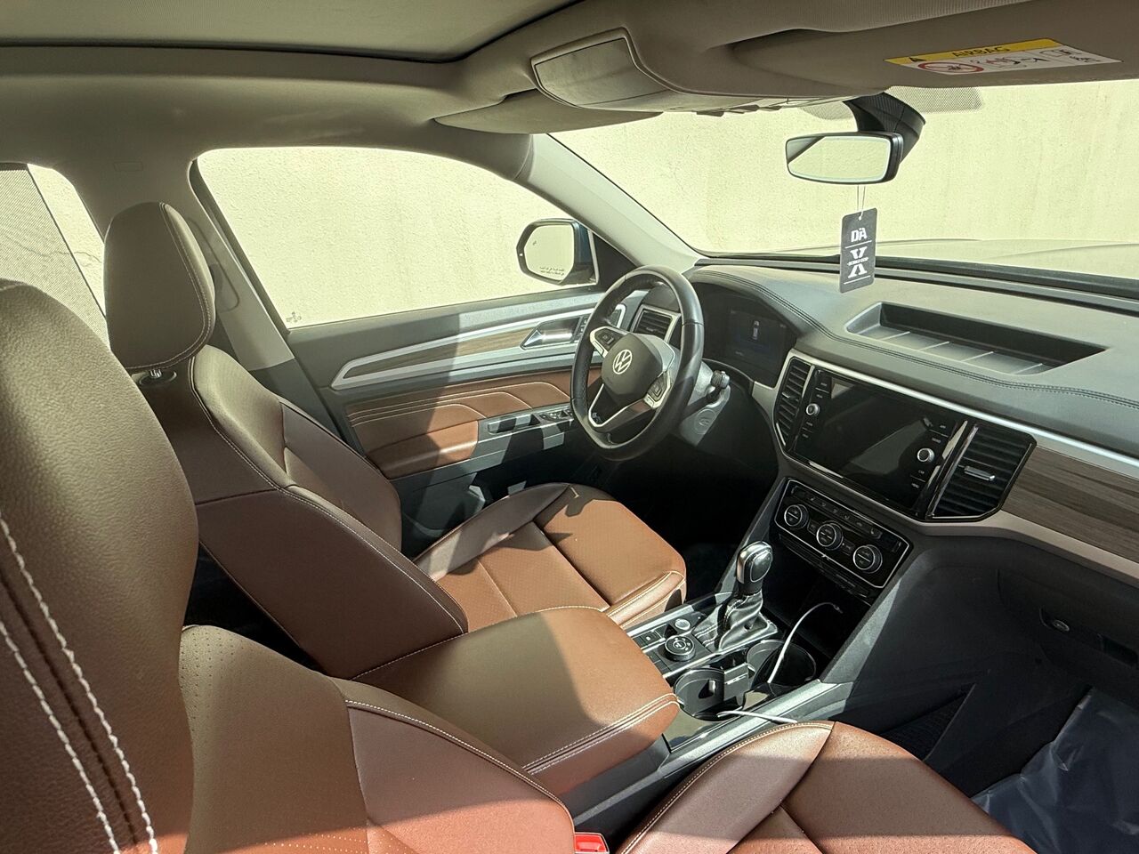 Jeddah, Vehicles, Cars & Trucks , SAR 100000,  Volkswagen Teramont,  2022,  Automatic,  93000 KM,