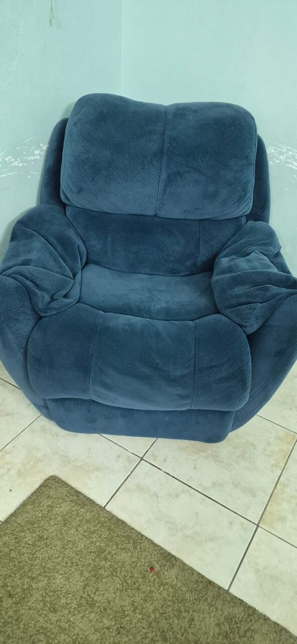 Al Ameer Fawwaz Junobi, Furniture, SAR 25025050,  ARMCHAIR, CARPETS, BOOK SHELF