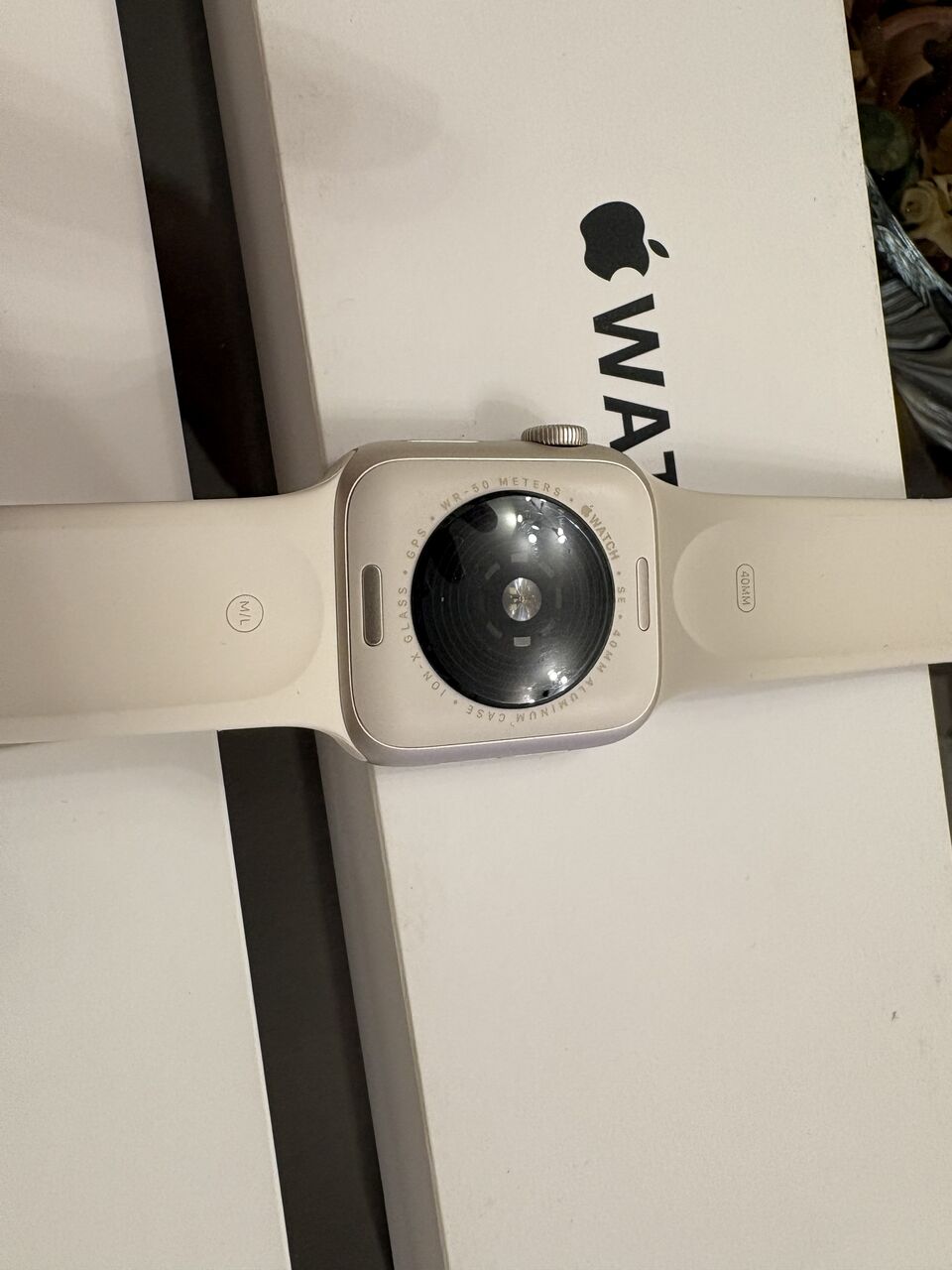 Jeddah, Electronics, SAR 700,  Apple Watch SE 40mm 2025