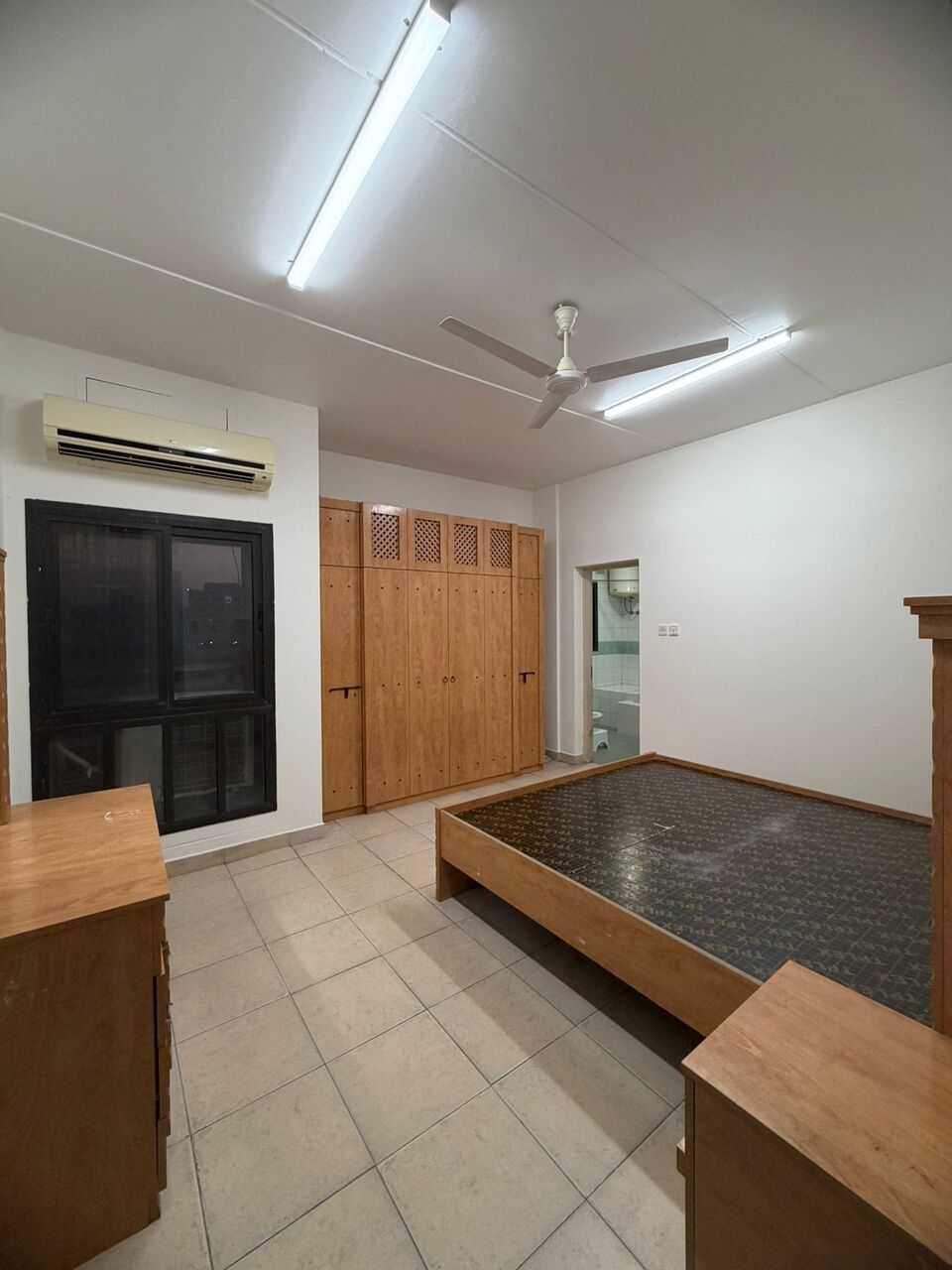 Kabul, Apartments, Flats, Houses & Villas, AFN 300/year,  3 BR,  150 Sq. Meter,  شقة مفروشة بالكامل للإيجار في بداية 