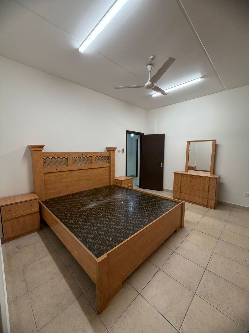 Kabul, Apartments, Flats, Houses & Villas, AFN 300/year,  3 BR,  150 Sq. Meter,  شقة مفروشة بالكامل للإيجار في بداية 