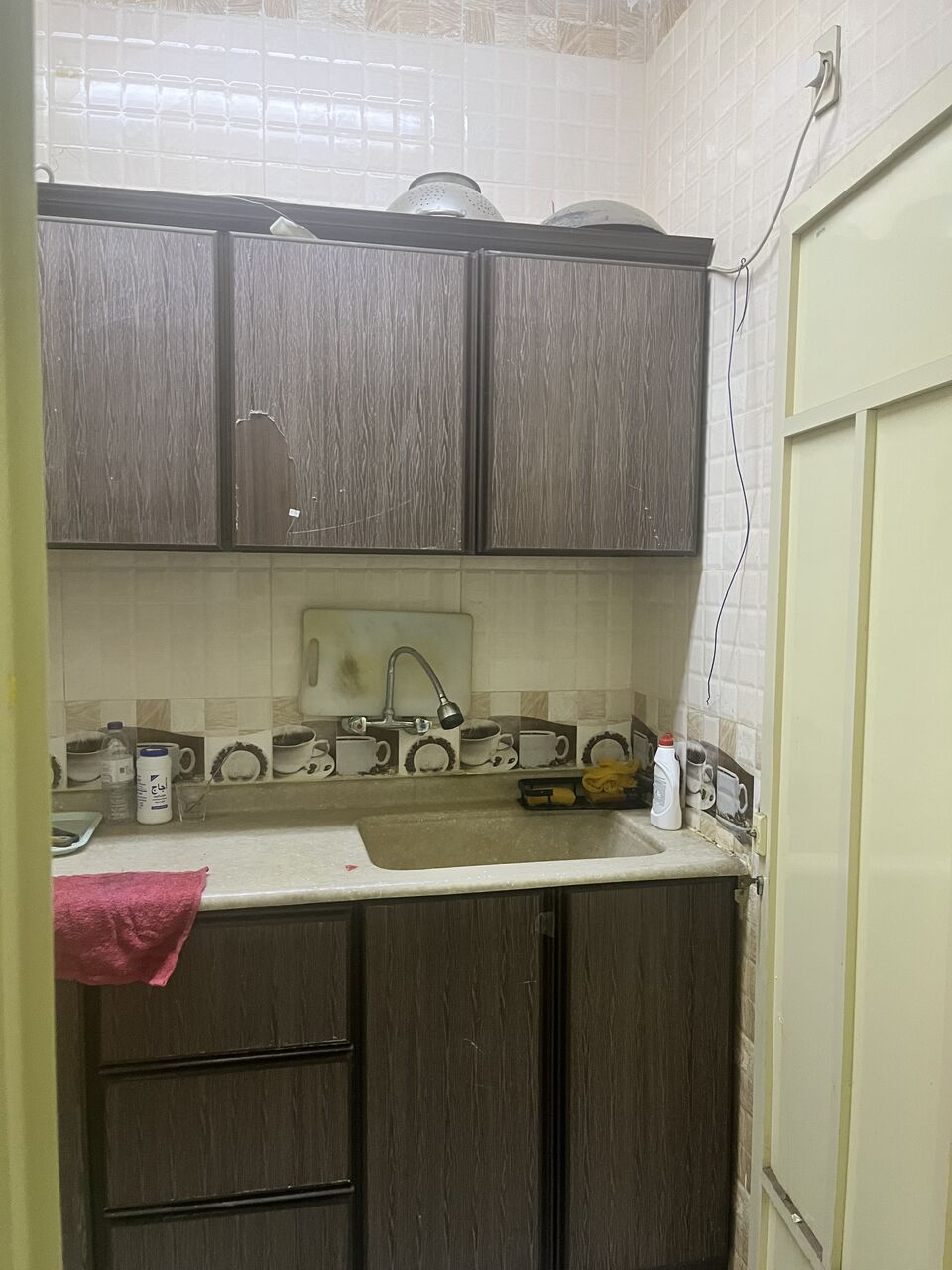 Khobar, Rooms for Rent, SAR 850/month,  Furnished,  Single Room Available In 3 Bedrooms Apartment