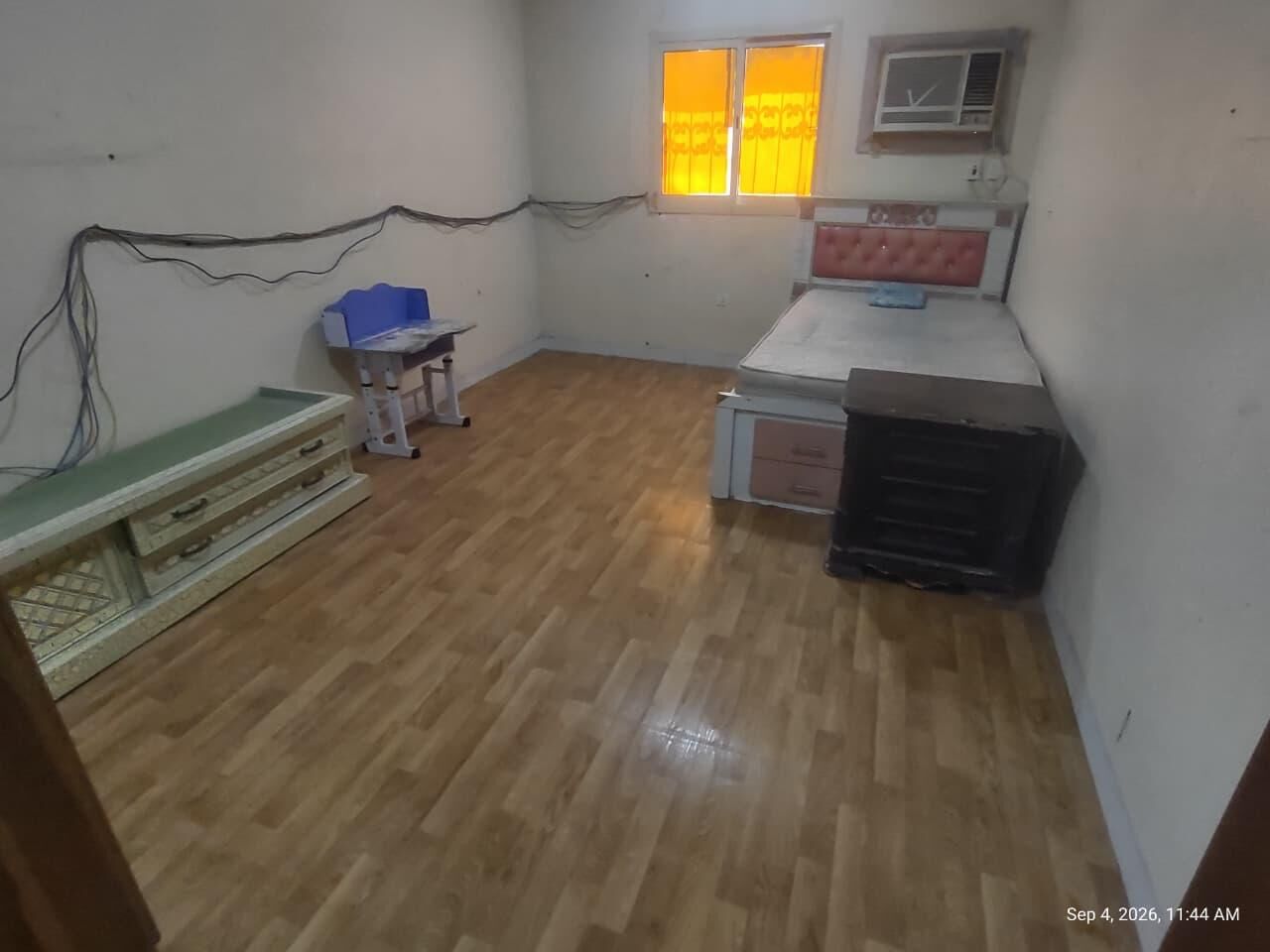 Jubail, Apartments, Flats, Houses & Villas, SAR 1000/month,  Furnished,  2 BR,  Furnished, 2 BR, Room Partners-professional Bac We Have 2 Bhk With1tolilet
