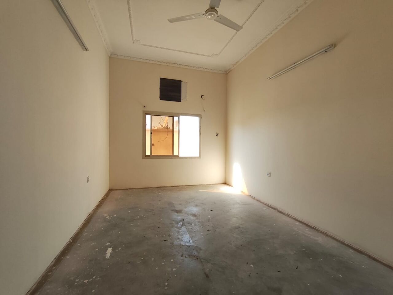 Tubli, Apartments, Flats, Houses & Villas, BHD 160/year,  2 BR,  Tubli:- 2Bhk Unfurnished Flat On Rent With Ewa..
