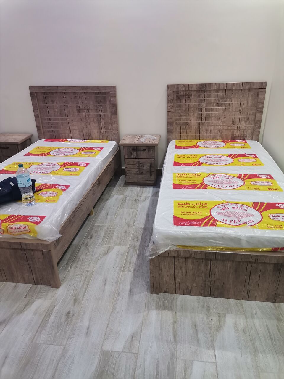 Al Batha, Furniture, SAR 11,  New Bdrom Set Pakistani 🇵🇰