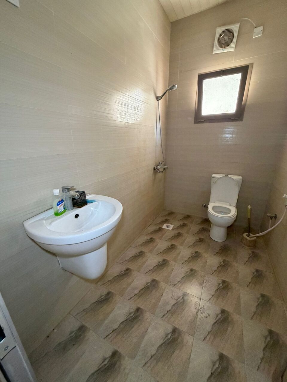 Kabul, Apartments, Flats, Houses & Villas, AFN 180/year,  100 Sq. Meter,  للإيجار سكن عمال في الجنبية