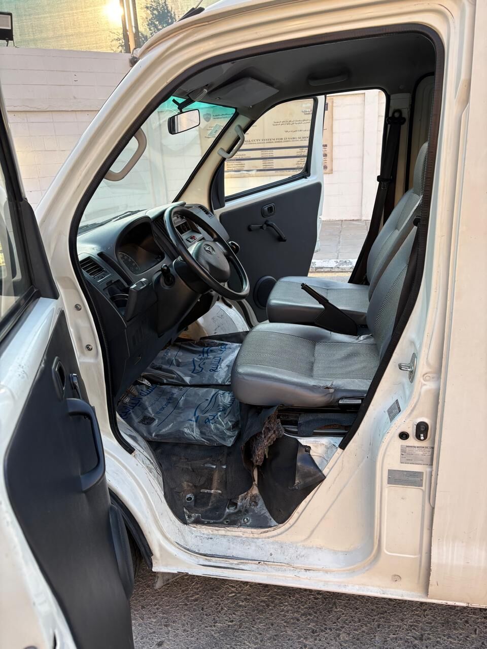 Khobar, Vehicles, Cars & Trucks , SAR 25000,  Daihatsu Van,  2014,  Manual,  296000 KM,  Daihatsu Cargo Van For Sale SAR 25000
