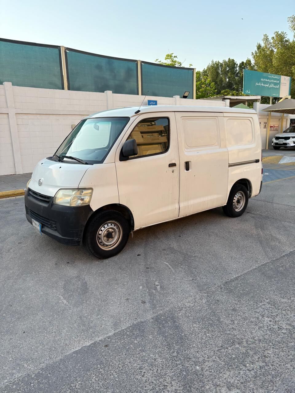Khobar, Vehicles, Cars & Trucks , SAR 25000,  Daihatsu Van,  2014,  Manual,  296000 KM,  Daihatsu Cargo Van For Sale SAR 25000