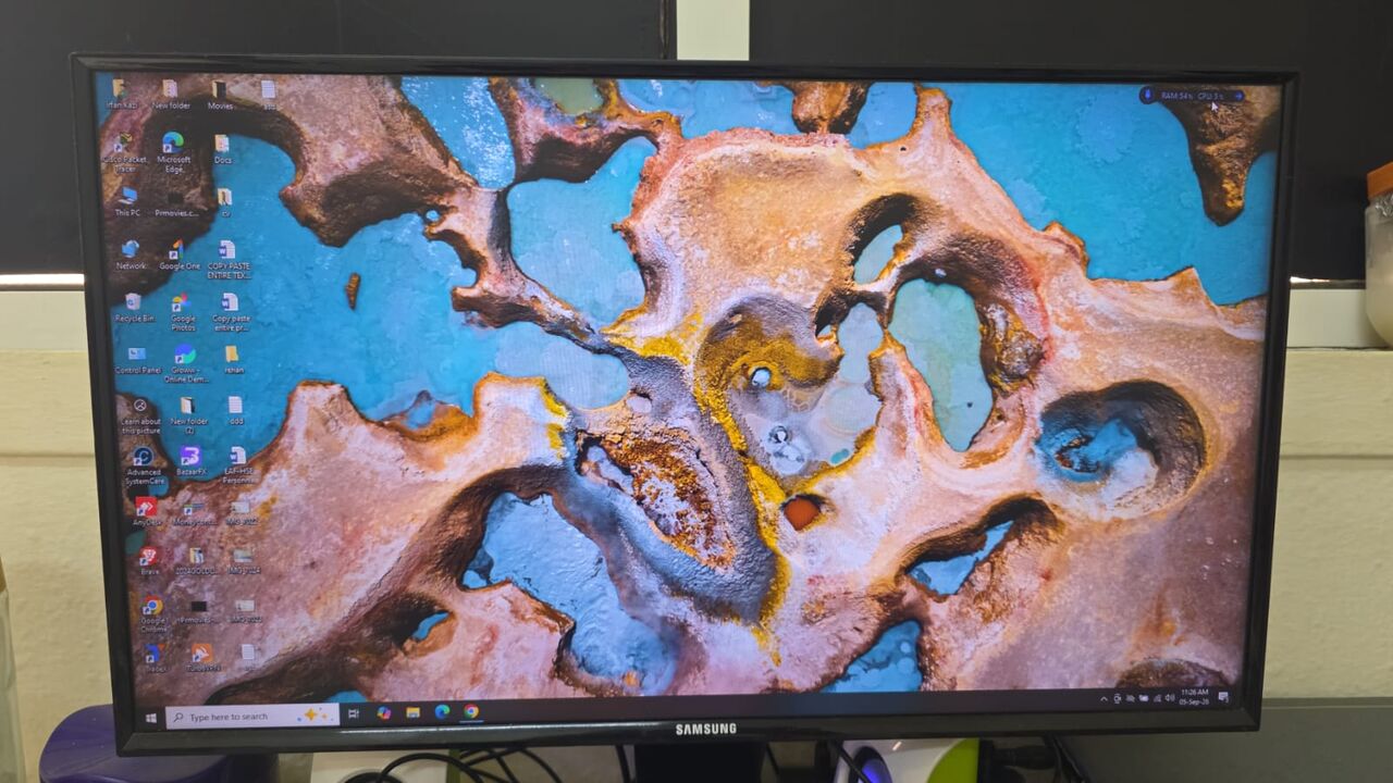 Al Bawadi, Computers, SAR 150,  24 Inch Samsung Monitor []150 SAR] 0501911736