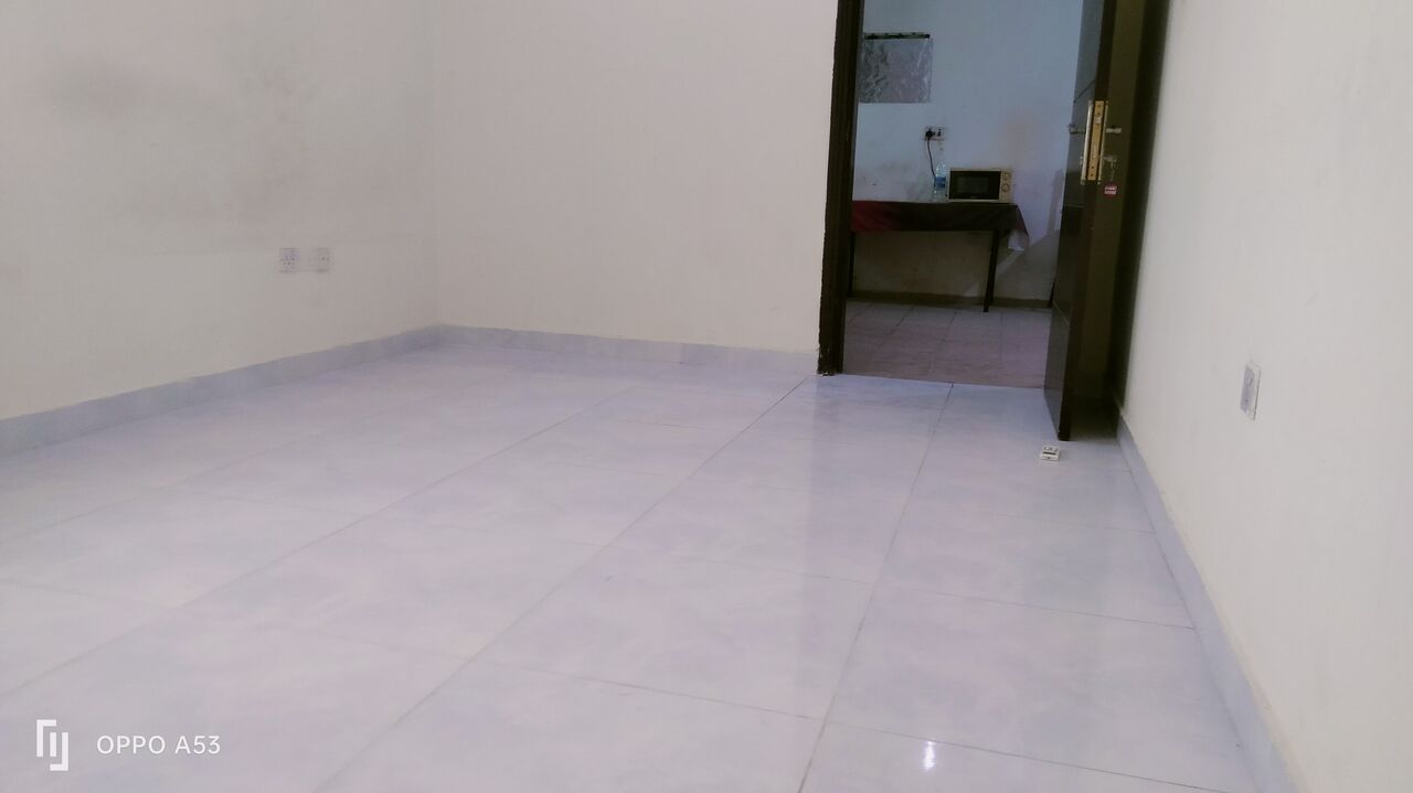 Ras Rumman, Apartments, Flats, Houses & Villas, BHD 140/month,  1 BR,  Semi Furnished Specious 1 Bedroom Flat For Rent In Ras Rumman ( Including Electricity)