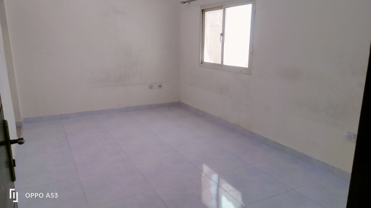 Ras Rumman, Apartments, Flats, Houses & Villas, BHD 140/month,  1 BR,  Semi Furnished Specious 1 Bedroom Flat For Rent In Ras Rumman ( Including Electricity)